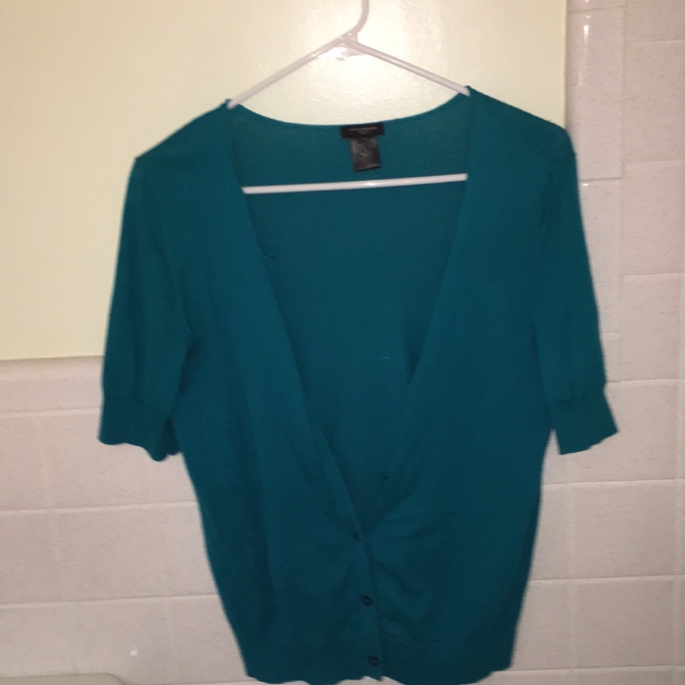 ANN TAYLOR SWEATER COVER